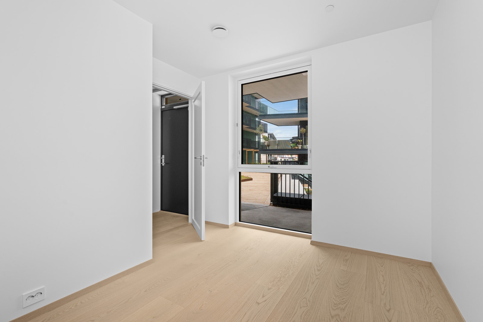 Soverom 2 av god størrelse Galleribilde