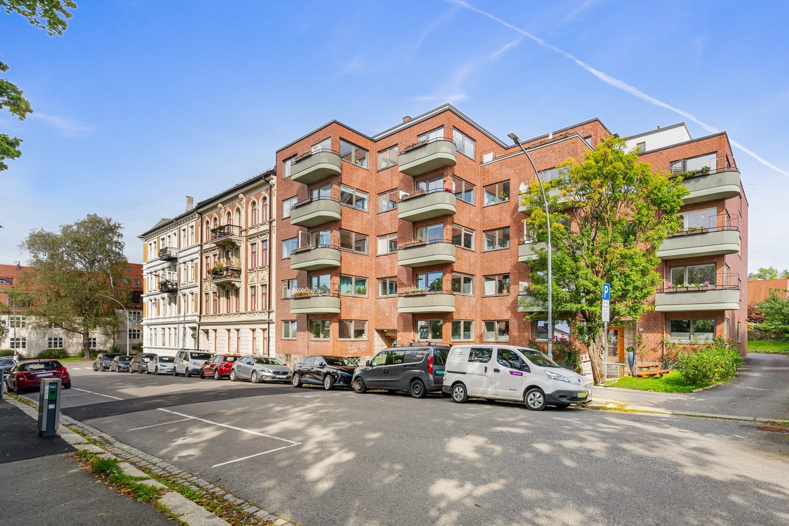 Attraktivt og familievennlig område, i en rolig gate med lite trafikk Galleribilde