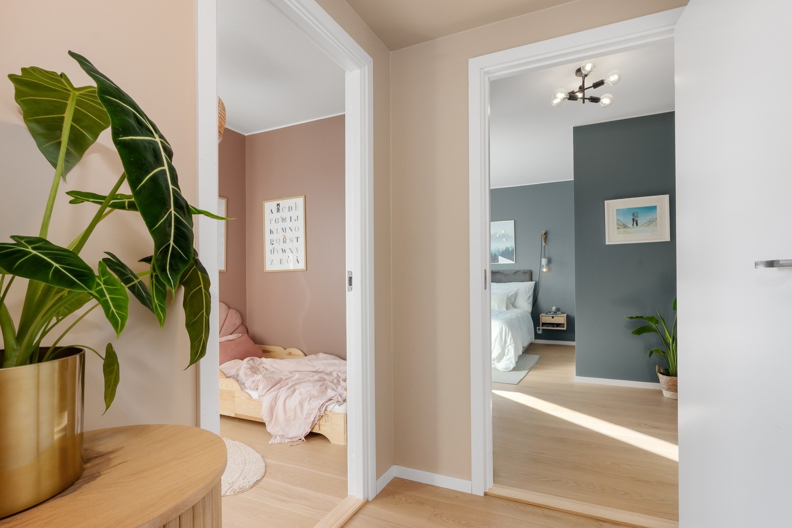 Soverom 3 er fleksibelt og kan brukes som gjesterom, barnerom eller hjemmekontor. Galleribilde