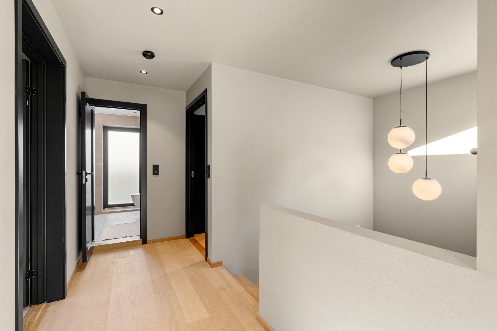 Gang i 2. etasje. Galleribilde