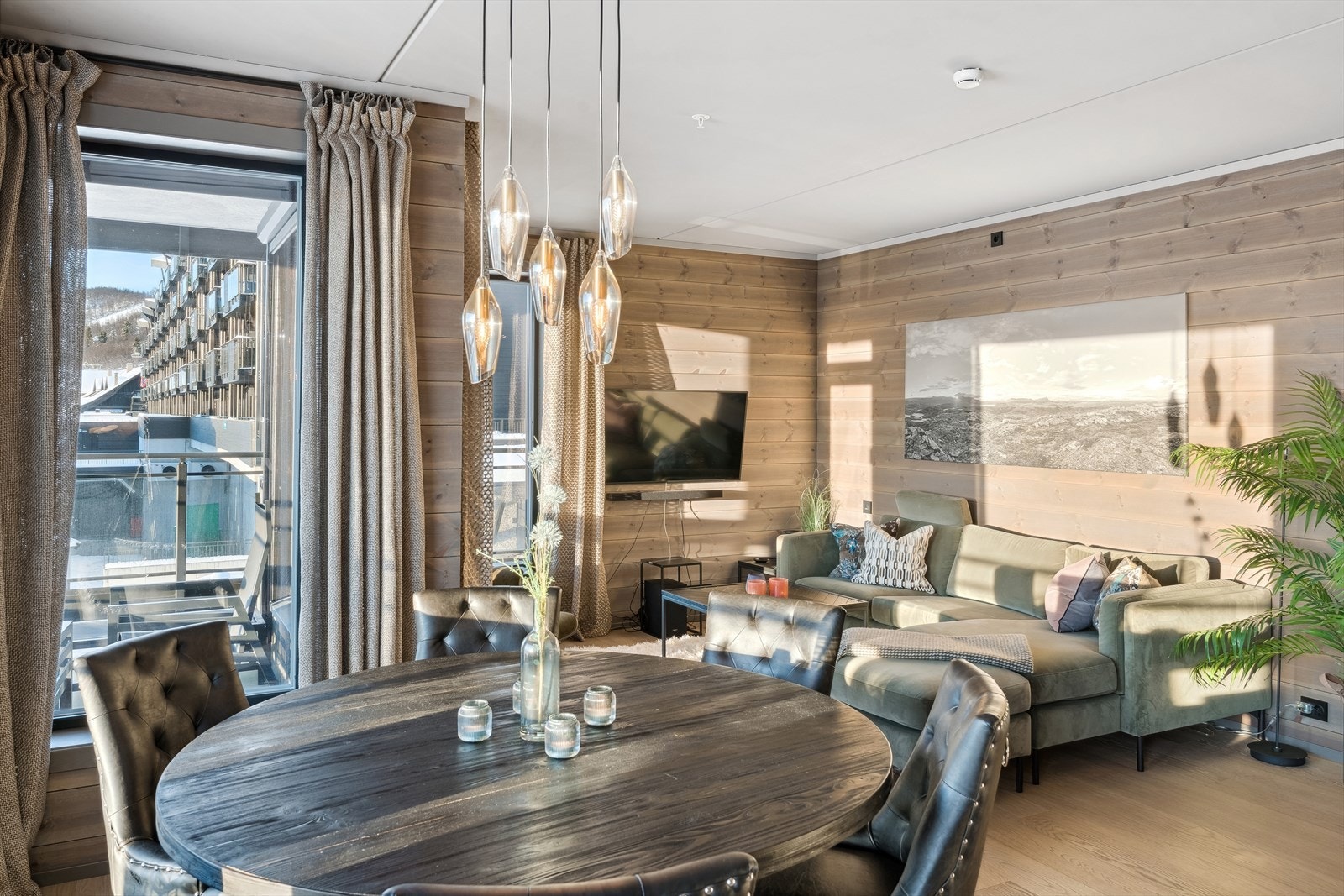 Leiligheten er en endeenhet som gir ekstra lys og privatliv. Galleribilde