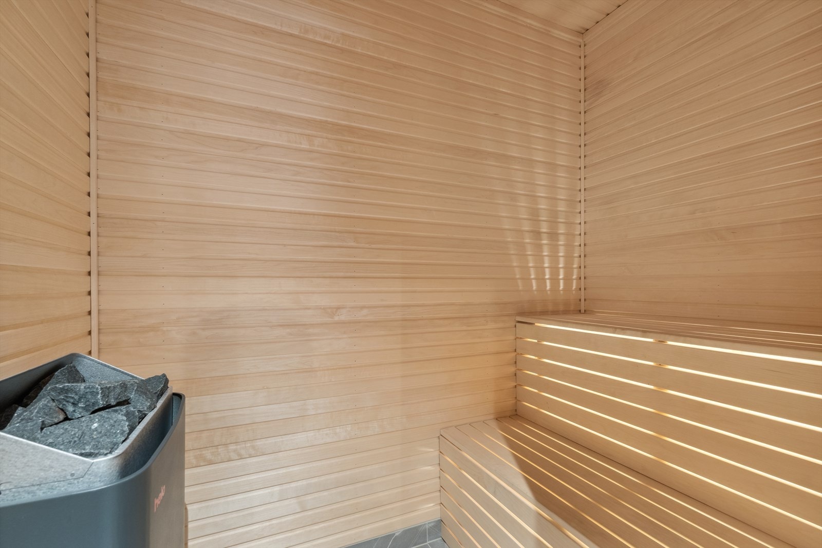 Innbydende badstue for avslapning etter en dag i fjellet. Galleribilde