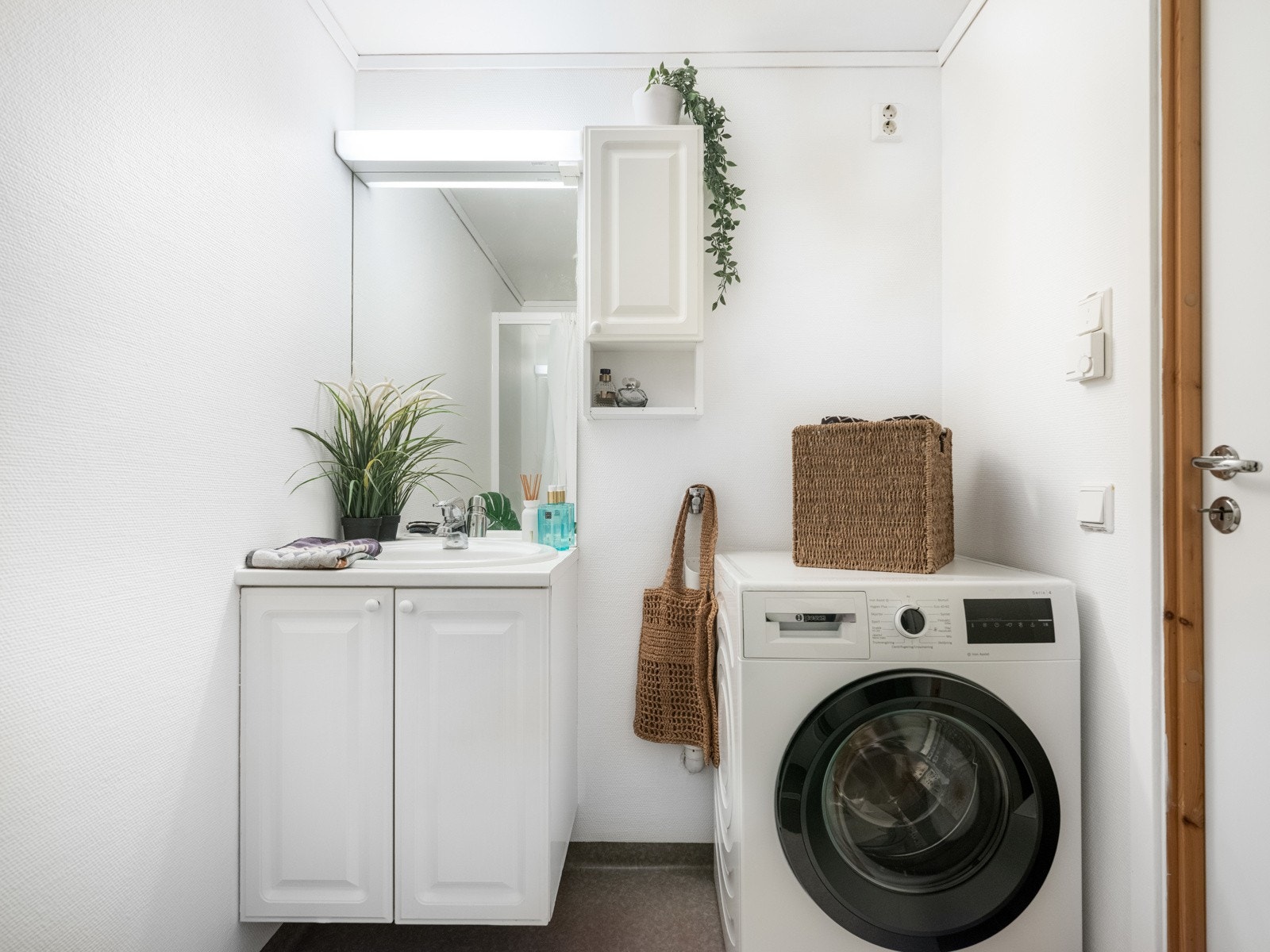 Badet er malt i 2025. Galleribilde