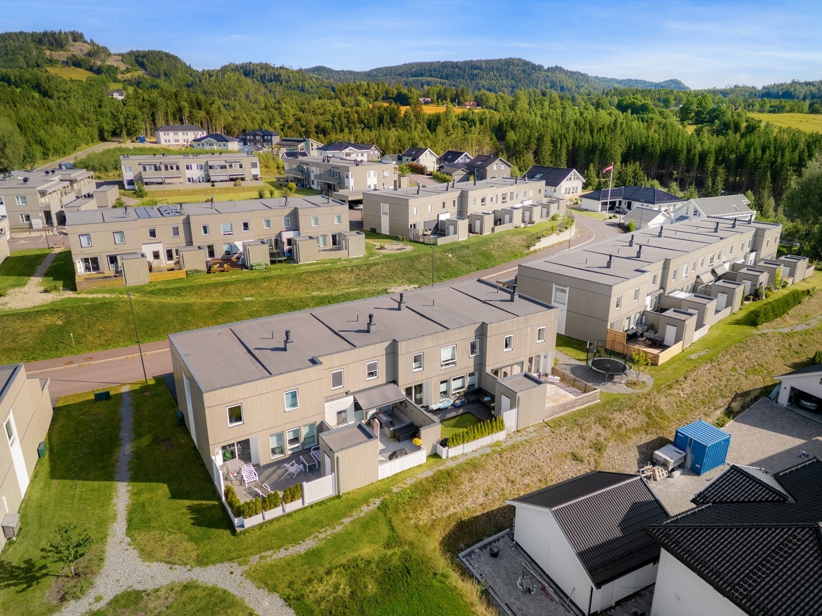 Et barnevennlig område med lite gjennomgangstrafikk og et godt bomiljø. Galleribilde