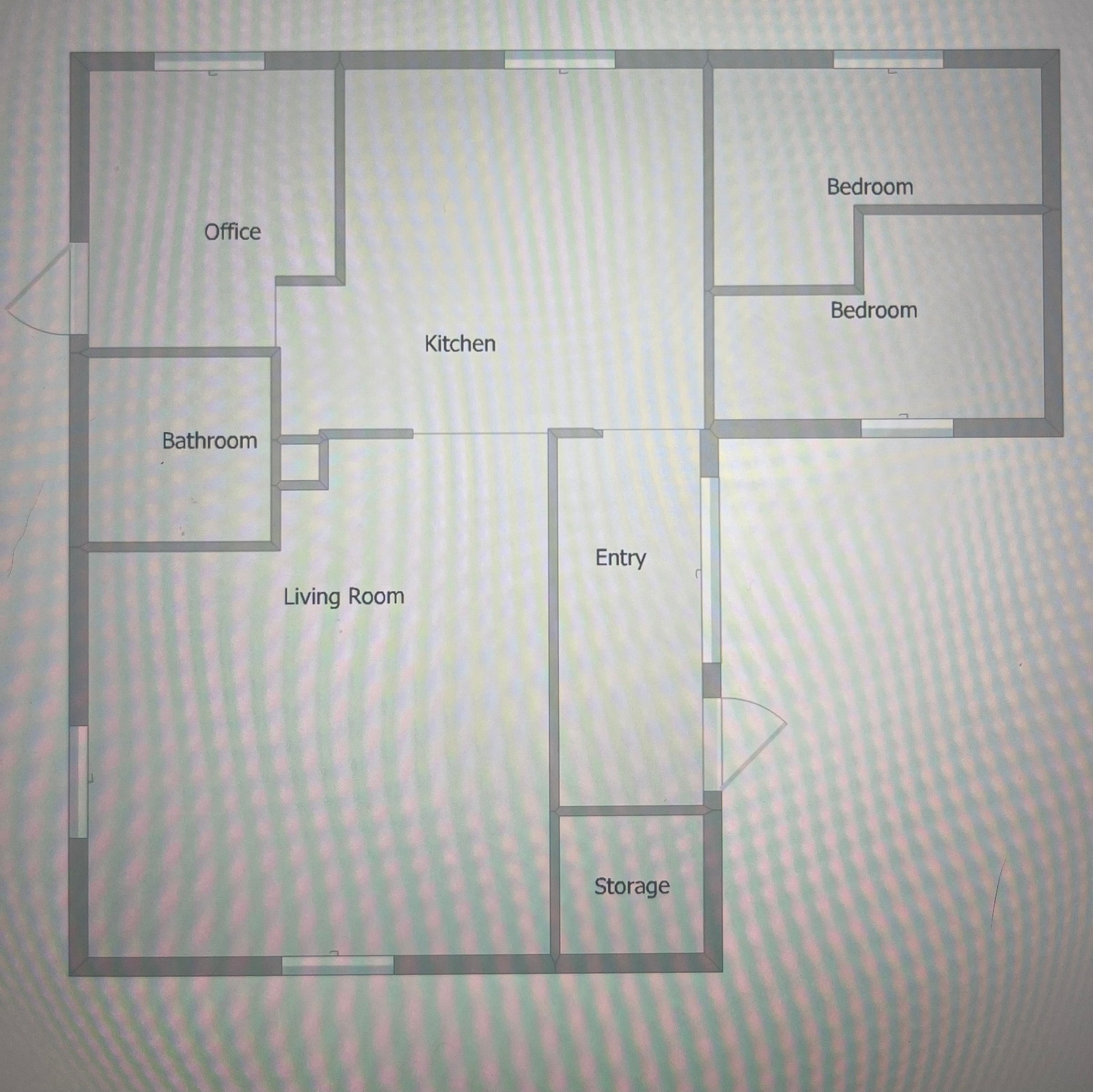Plantegningen er ikke laget av en profesjonell. Plantegningen er kun ment som en enkel oversikt, og har ikke korrekte mål. Galleribilde