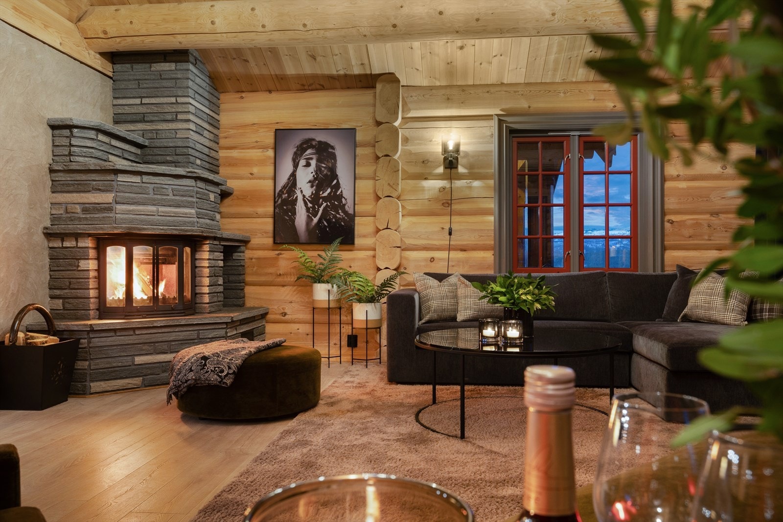 Fritidsboligen ligger i et av Midt-Norges mest populære fritidsområder, som bugner av aktivitetsmuligheter både sommer og vinter. Galleribilde