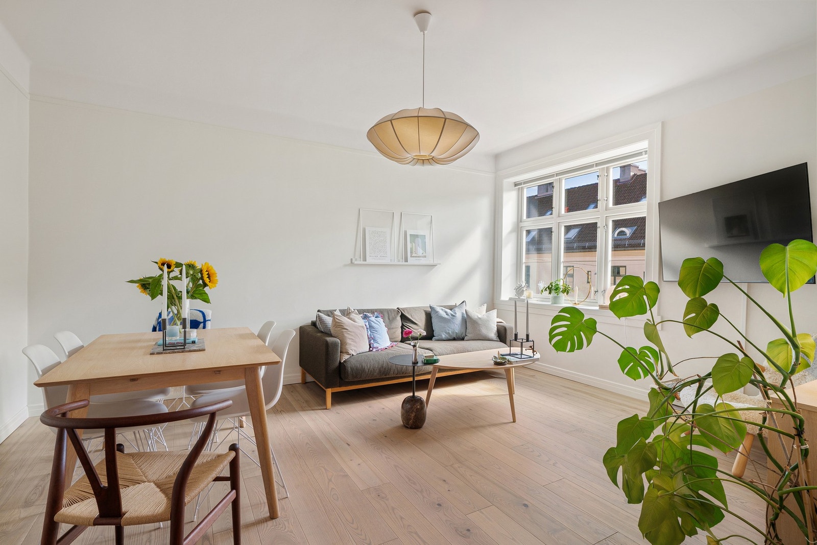 I denne boligen får du en perfekt kombinasjon av det klassiske og moderne. Galleribilde