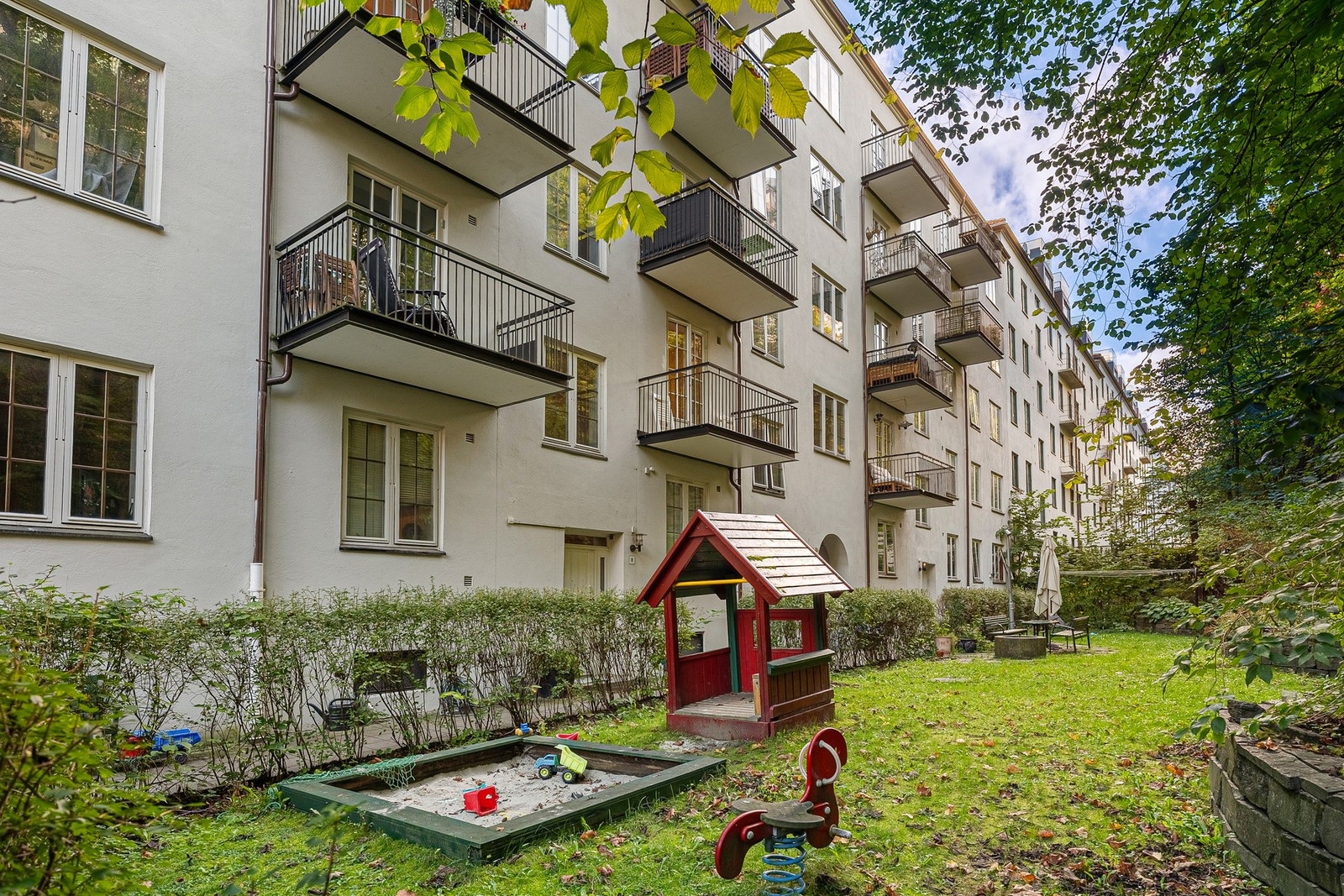 Her er det også en liten lekeplass. Galleribilde