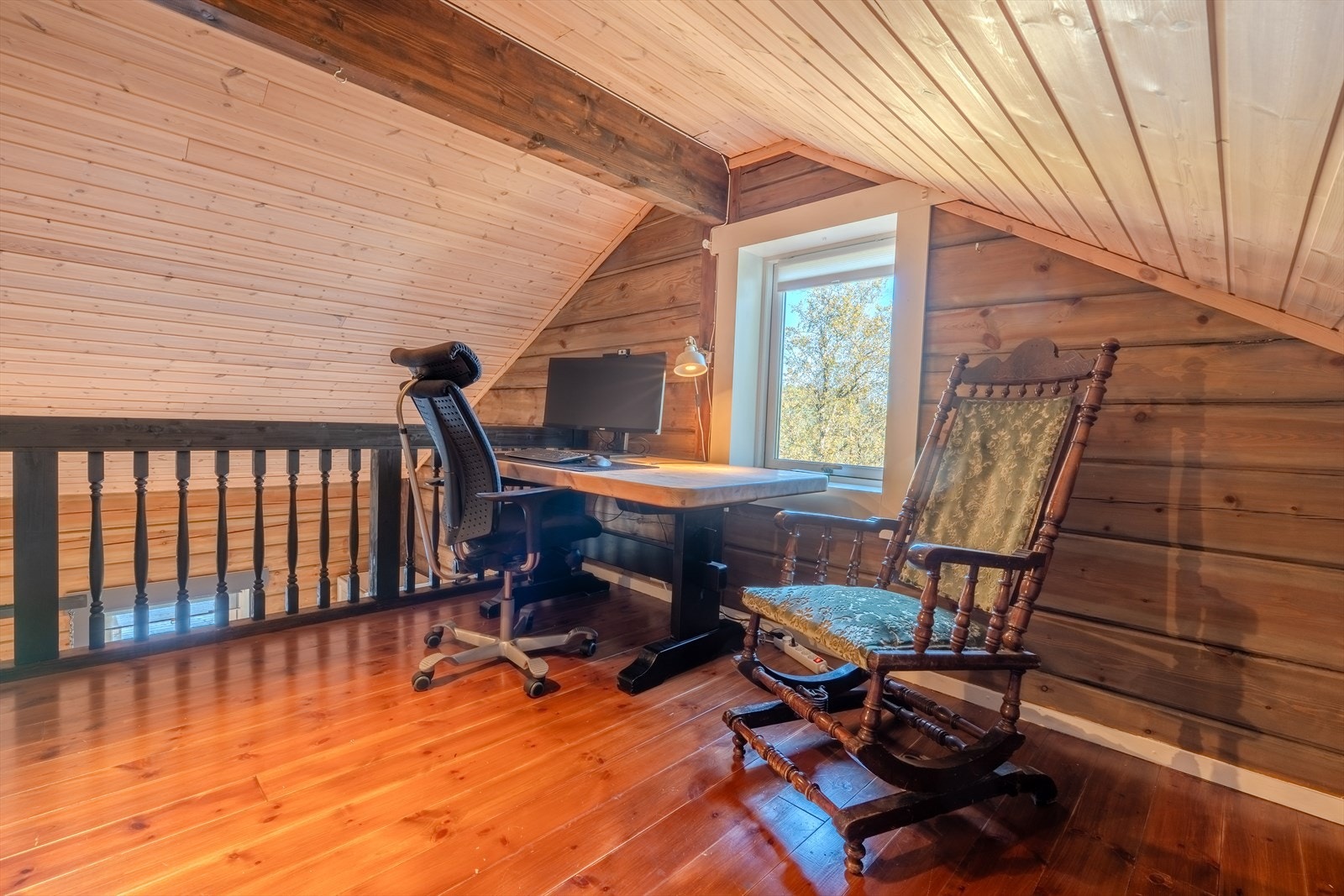 Loftsstue/oppholdsrom Galleribilde