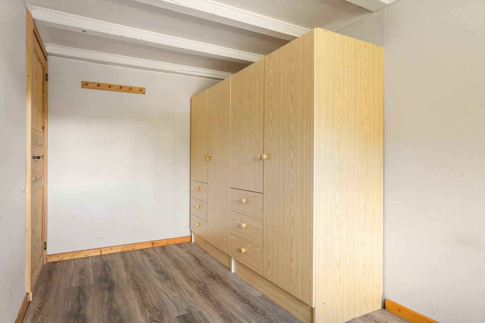 Løyningsvegen 13-02.jpg Galleribilde