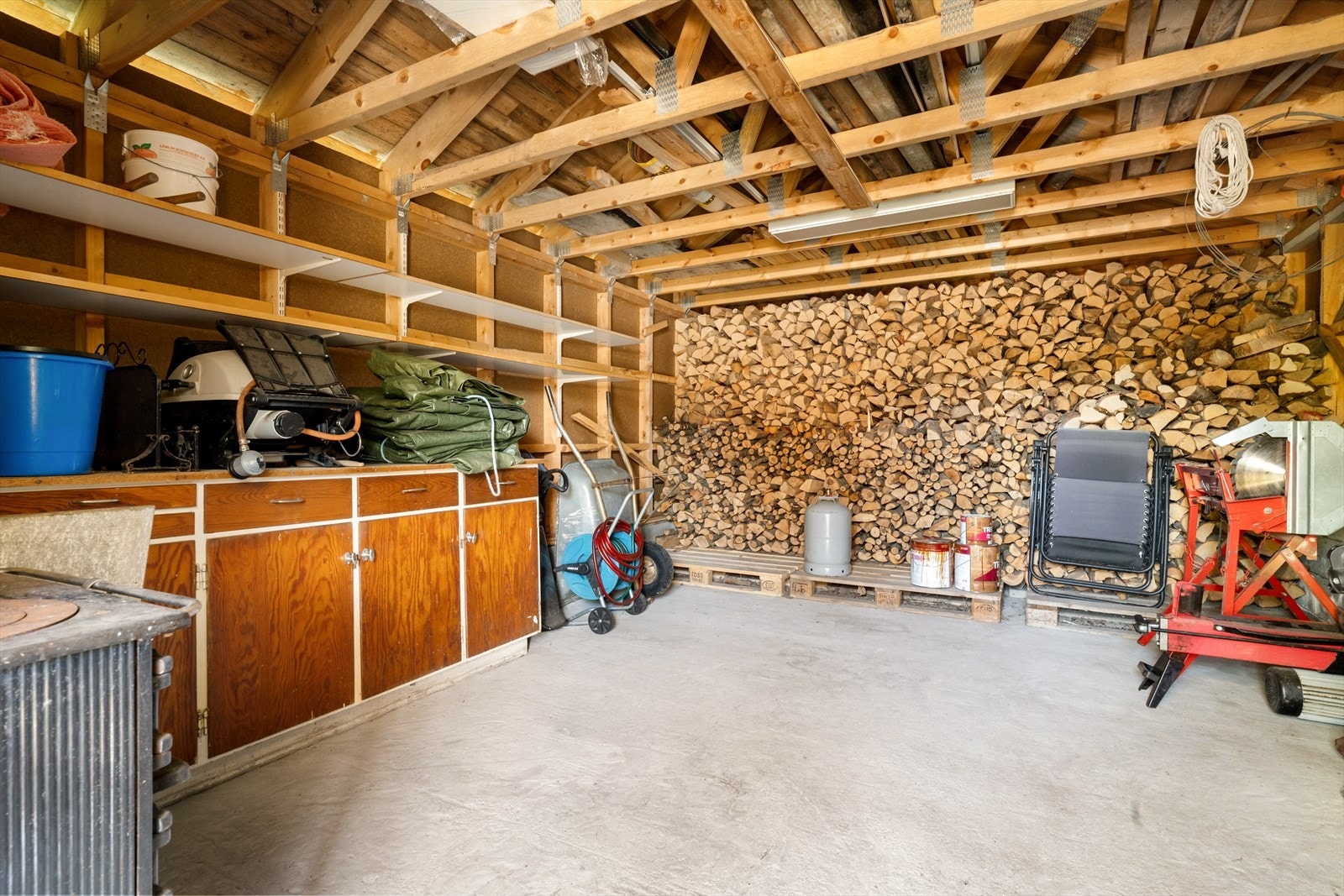 Løyningsvegen 13-23.jpg Galleribilde