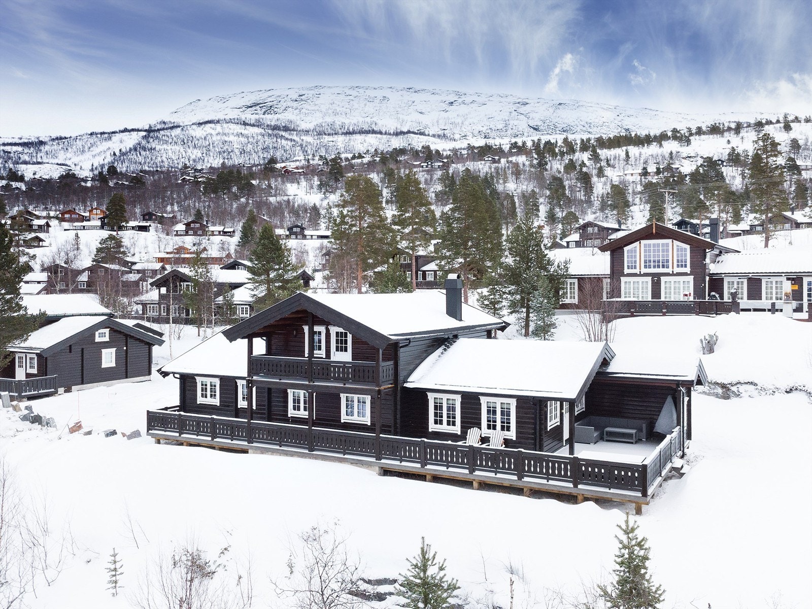 Dronebilde fasade Galleribilde