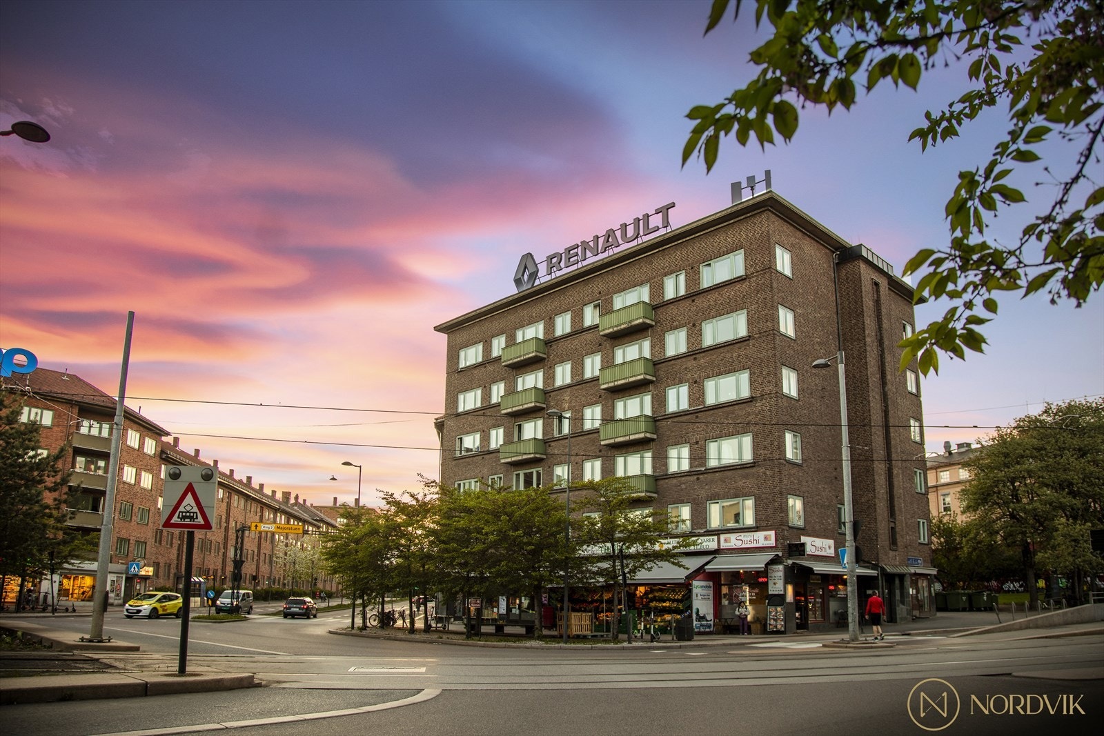 Sentral og populær beliggenhet med gangavstand til "alt" Galleribilde
