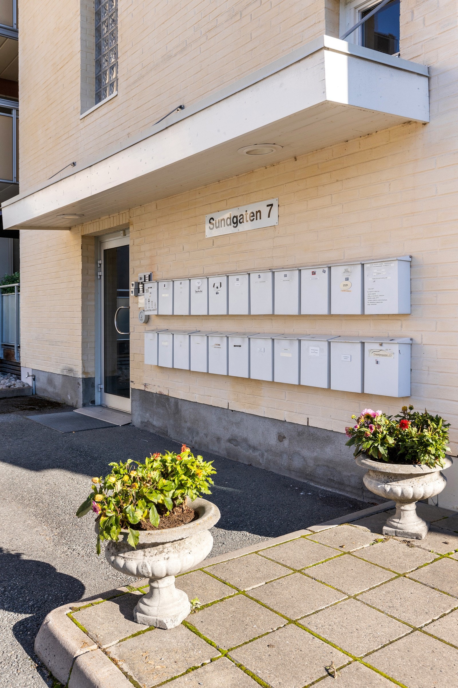 Leiligheten ligger sentralt i en av byens mest populære sameier. Galleribilde