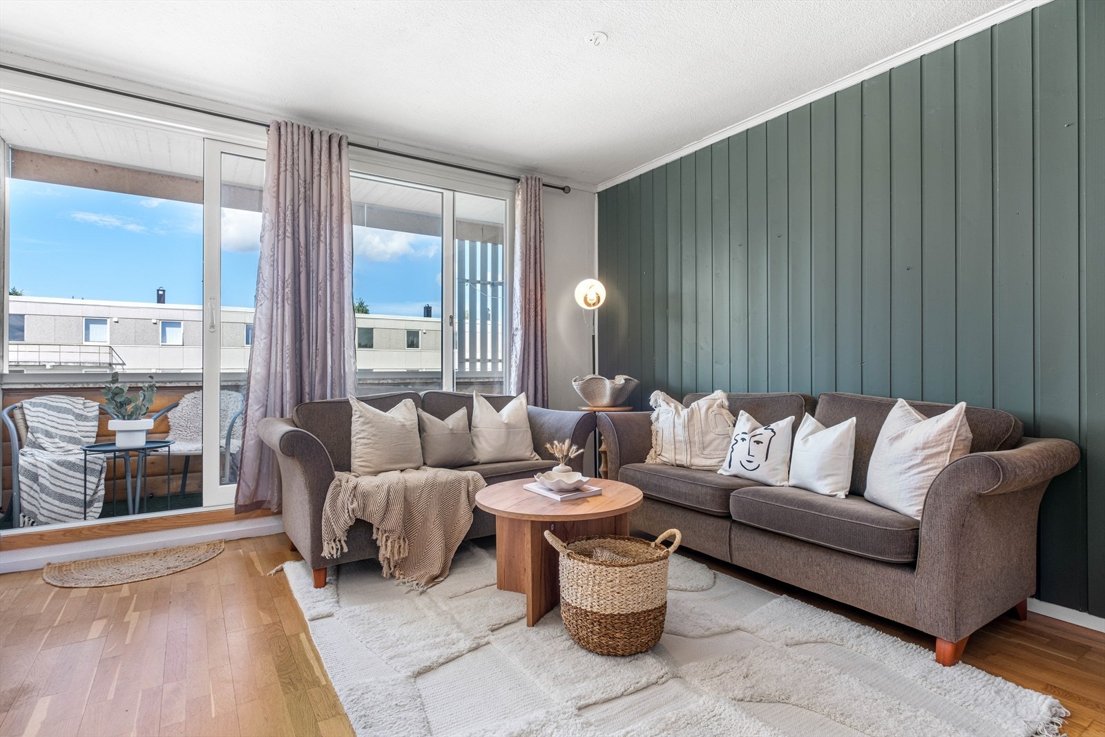 Leiligheten ligger i fjerde etasje som også er toppetasjen. Galleribilde