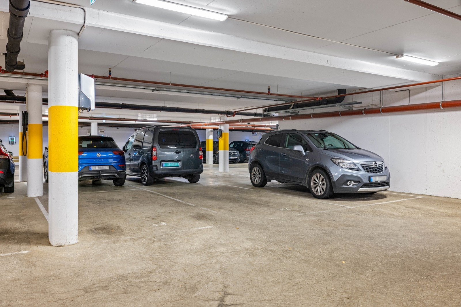 Fast garasjeplass medfølger. Heistilgang ned til garasjeanlegget. Galleribilde