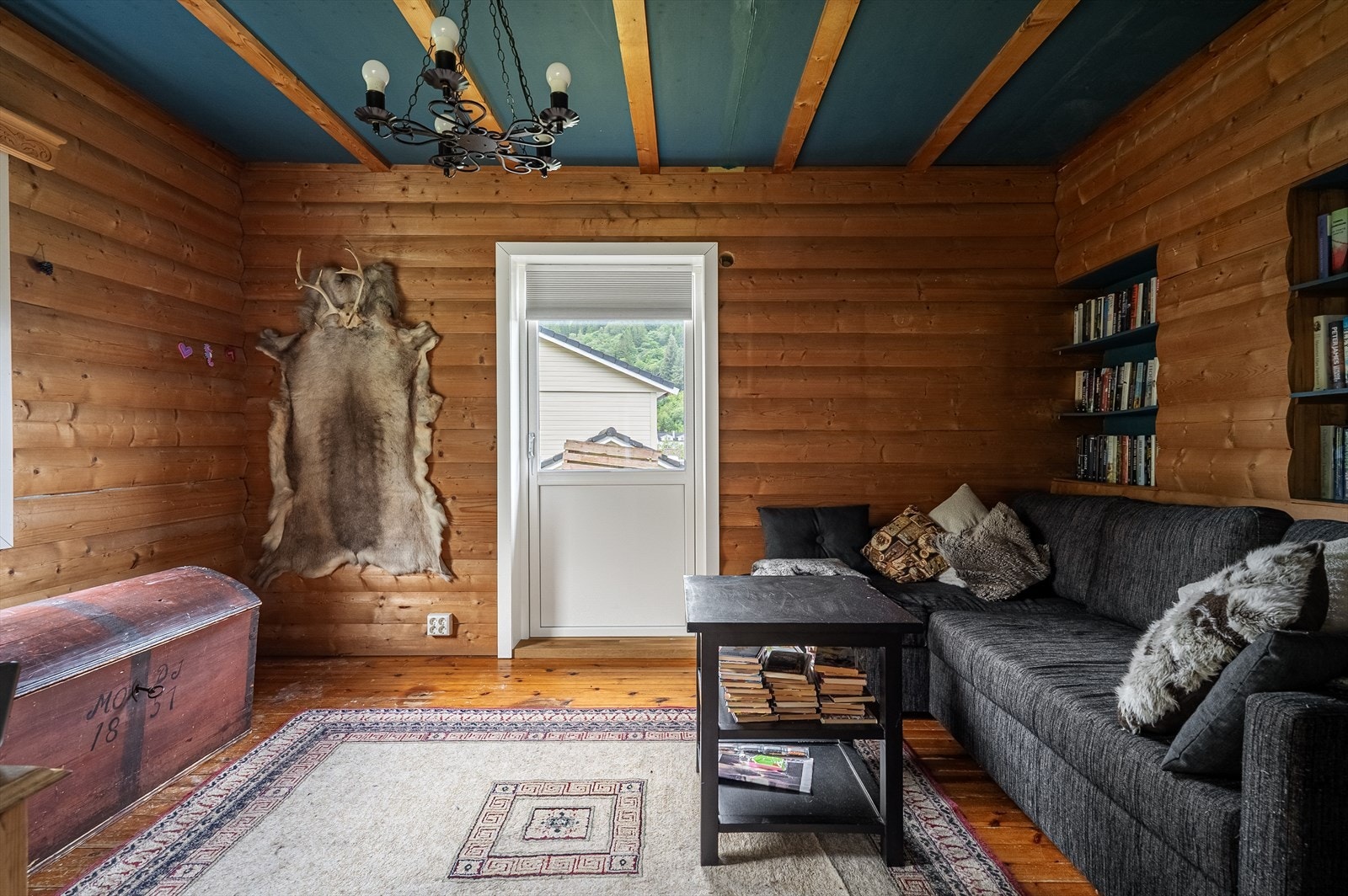 Denne delen av stuen er opprinnelig tegnet inn som soverom Galleribilde