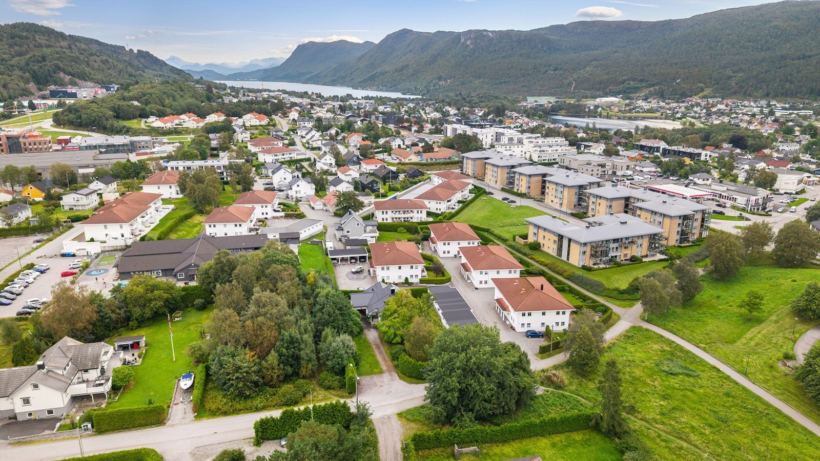Dronebilde fra vest mot øst Galleribilde