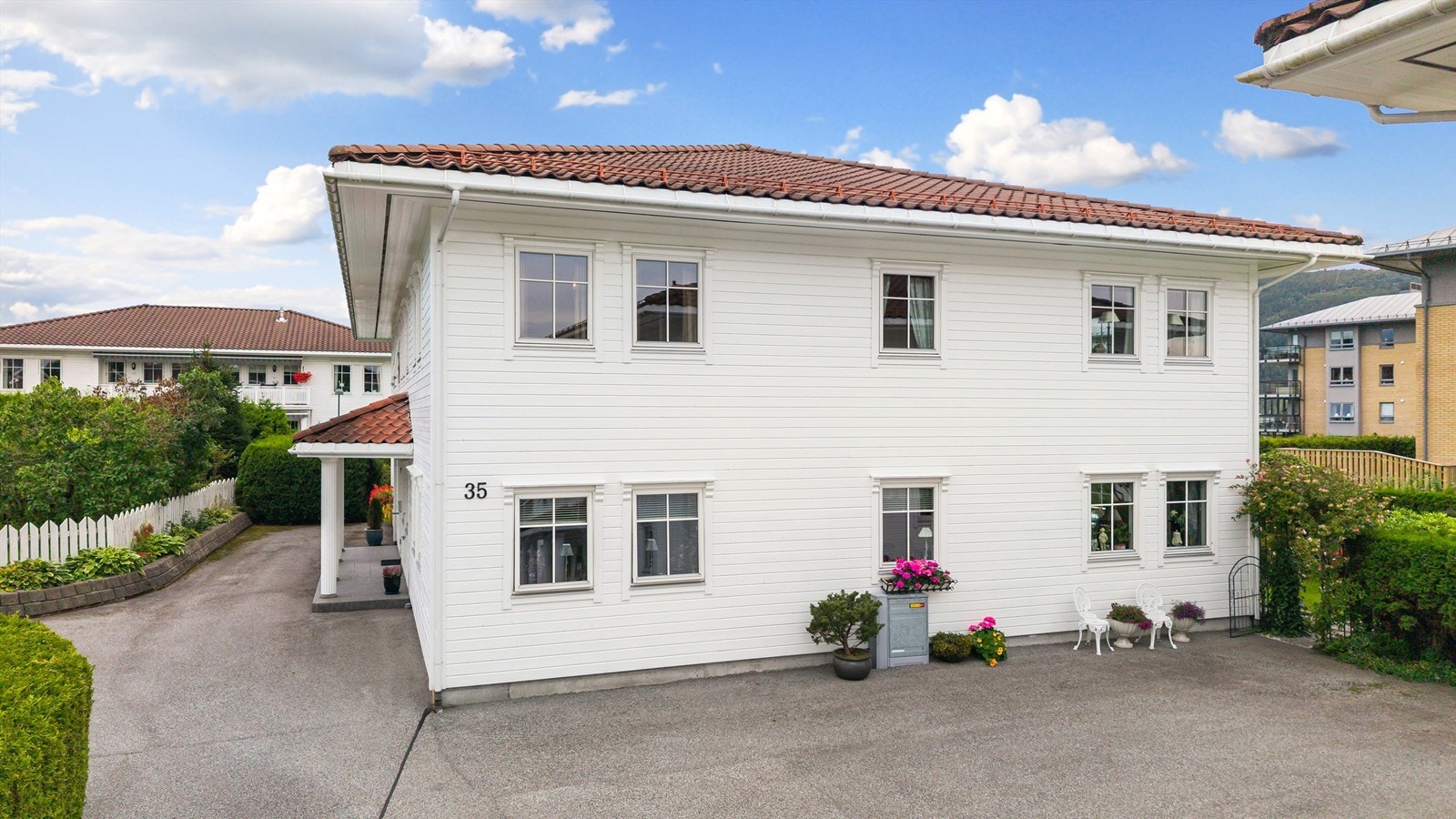 Fasade mto vest Galleribilde