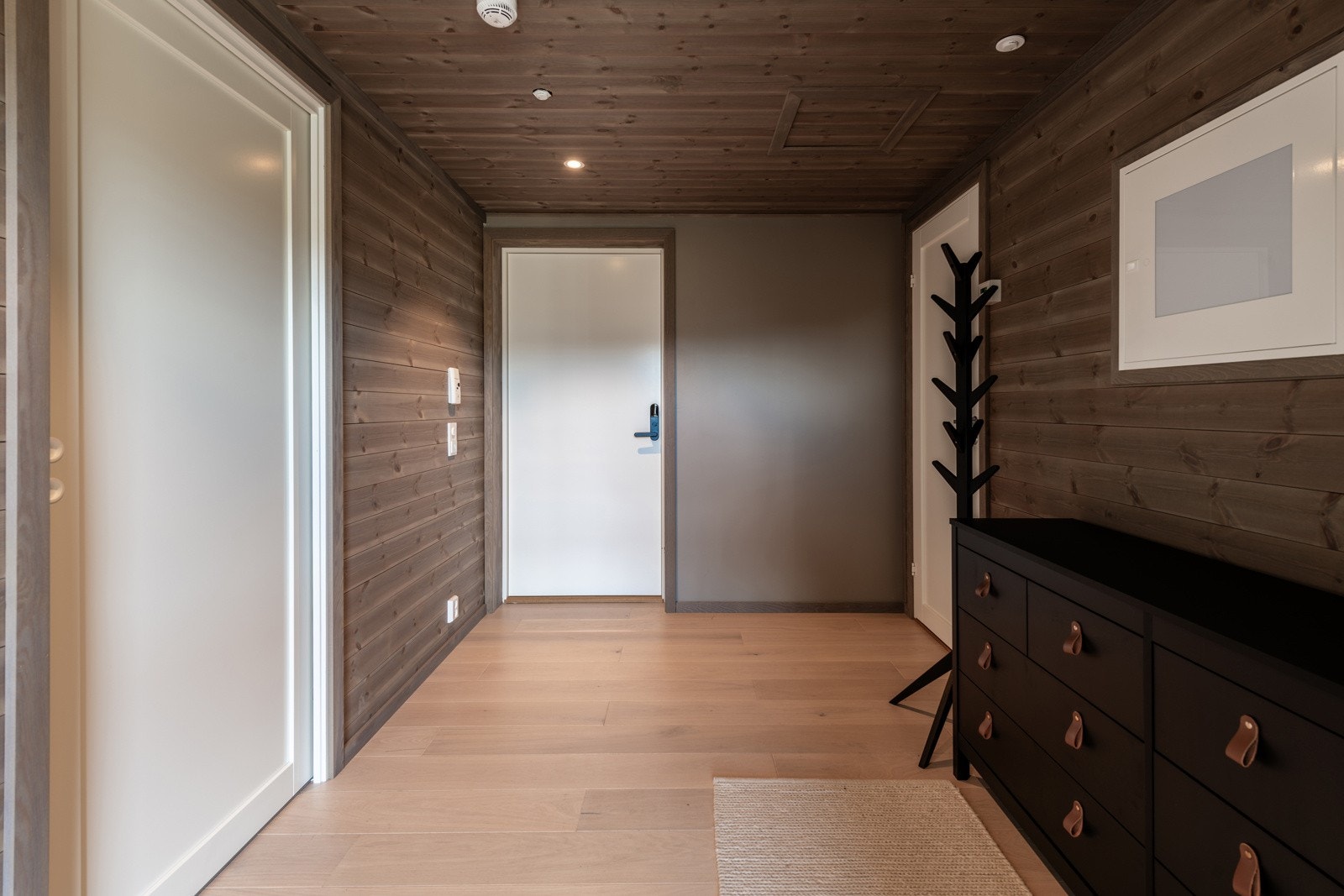 Stor romslig entre Galleribilde