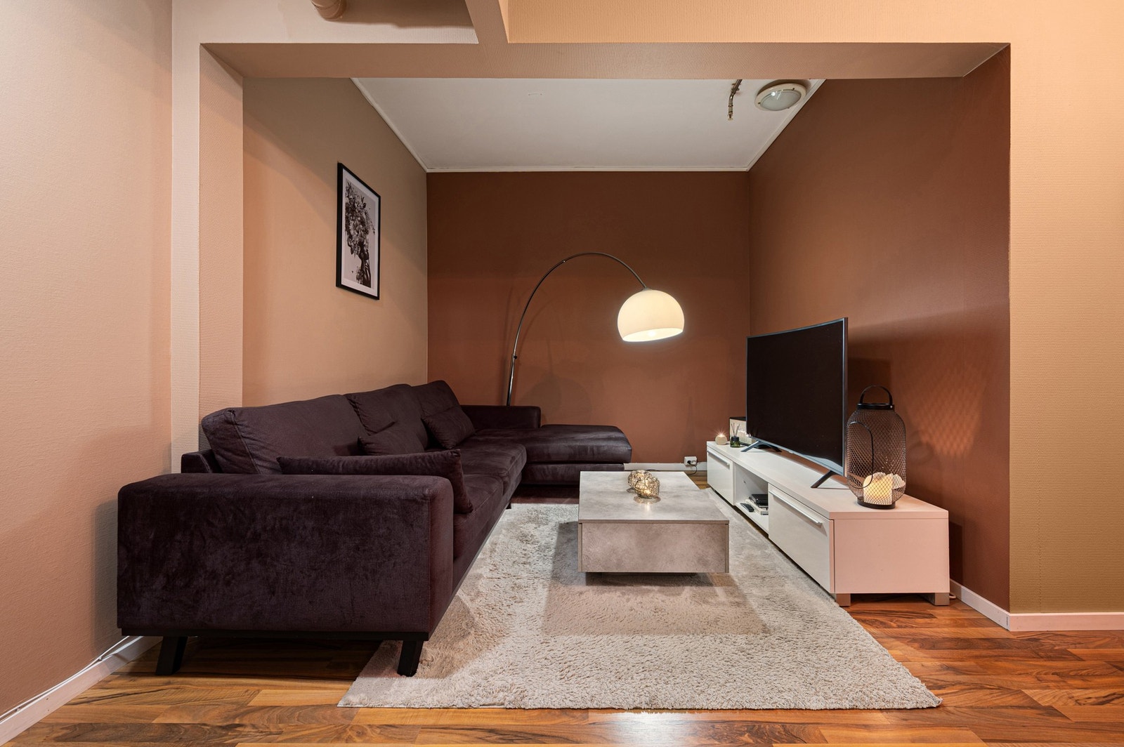 God plass til sofagruppe. Galleribilde