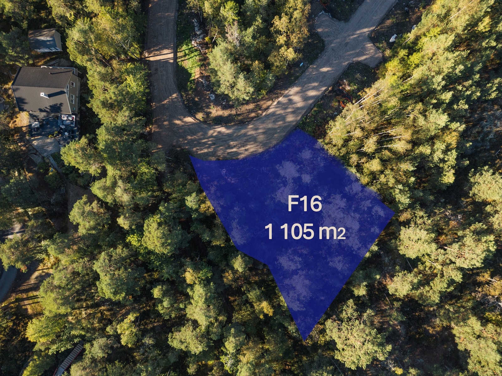 F16 - 1105 kvm.
Pris 1 290 000 kr + omkostninger. Galleribilde