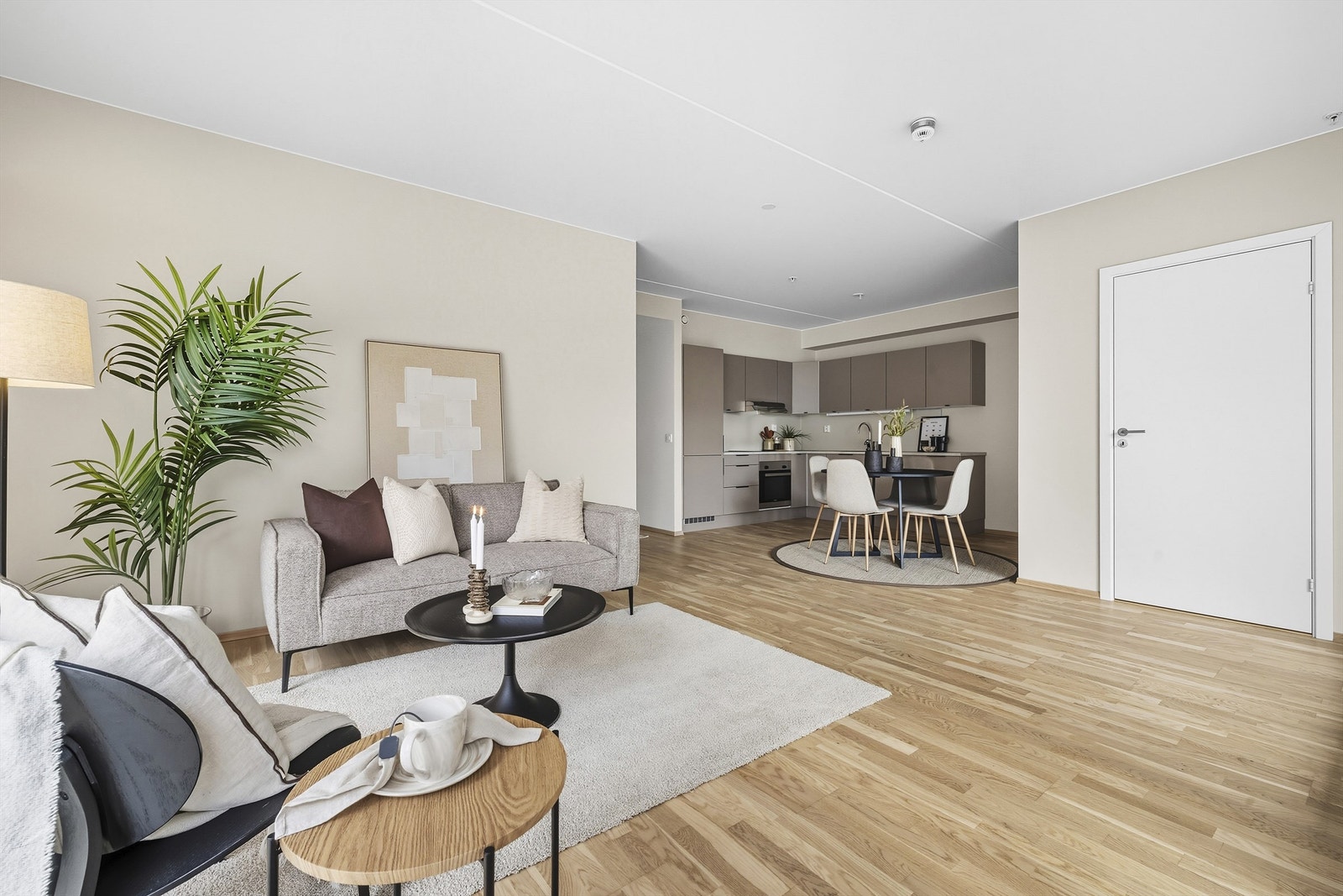 Åpen kjøkken/stue løsning. Galleribilde