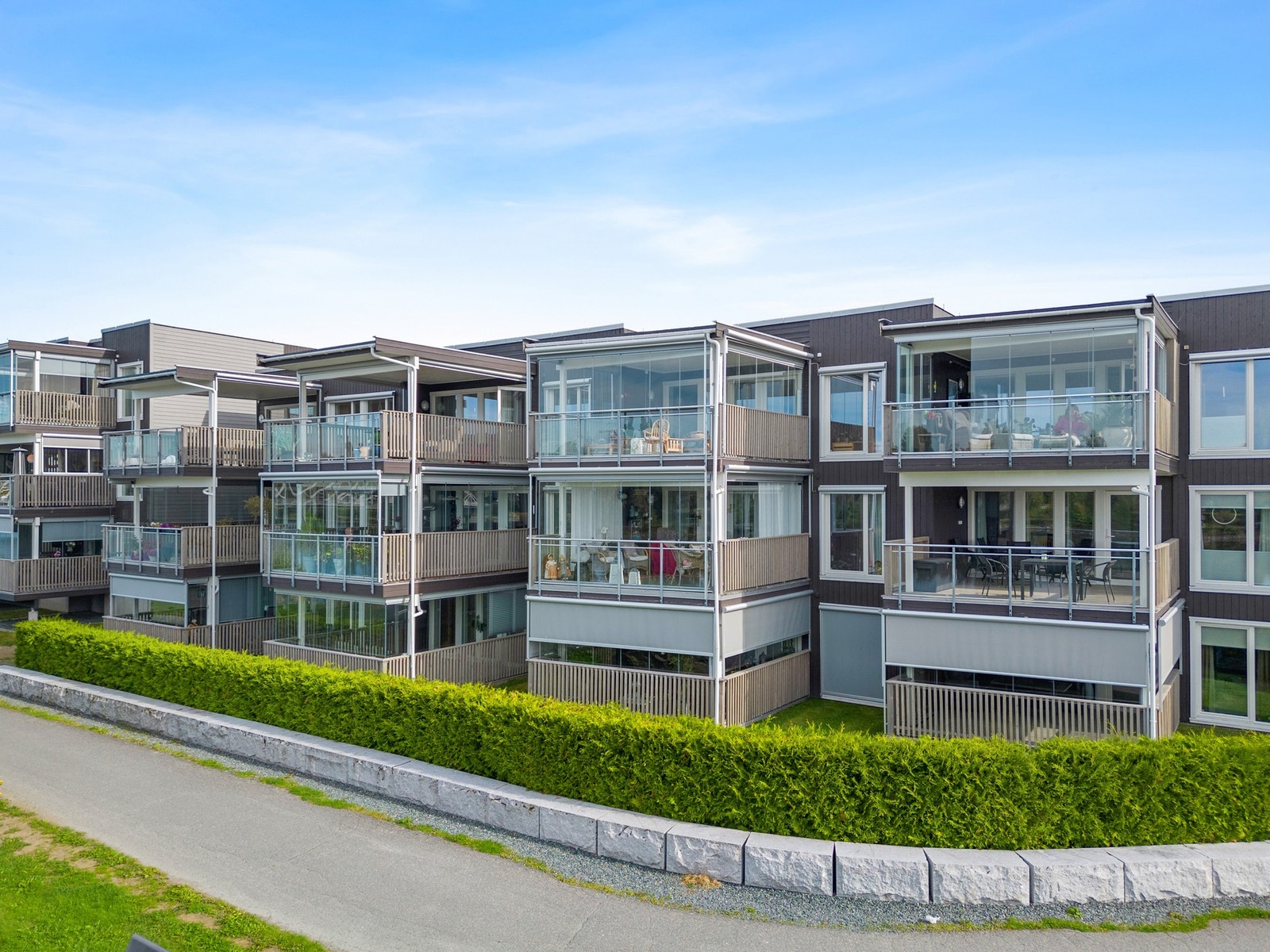 Fasadebilde. Galleribilde