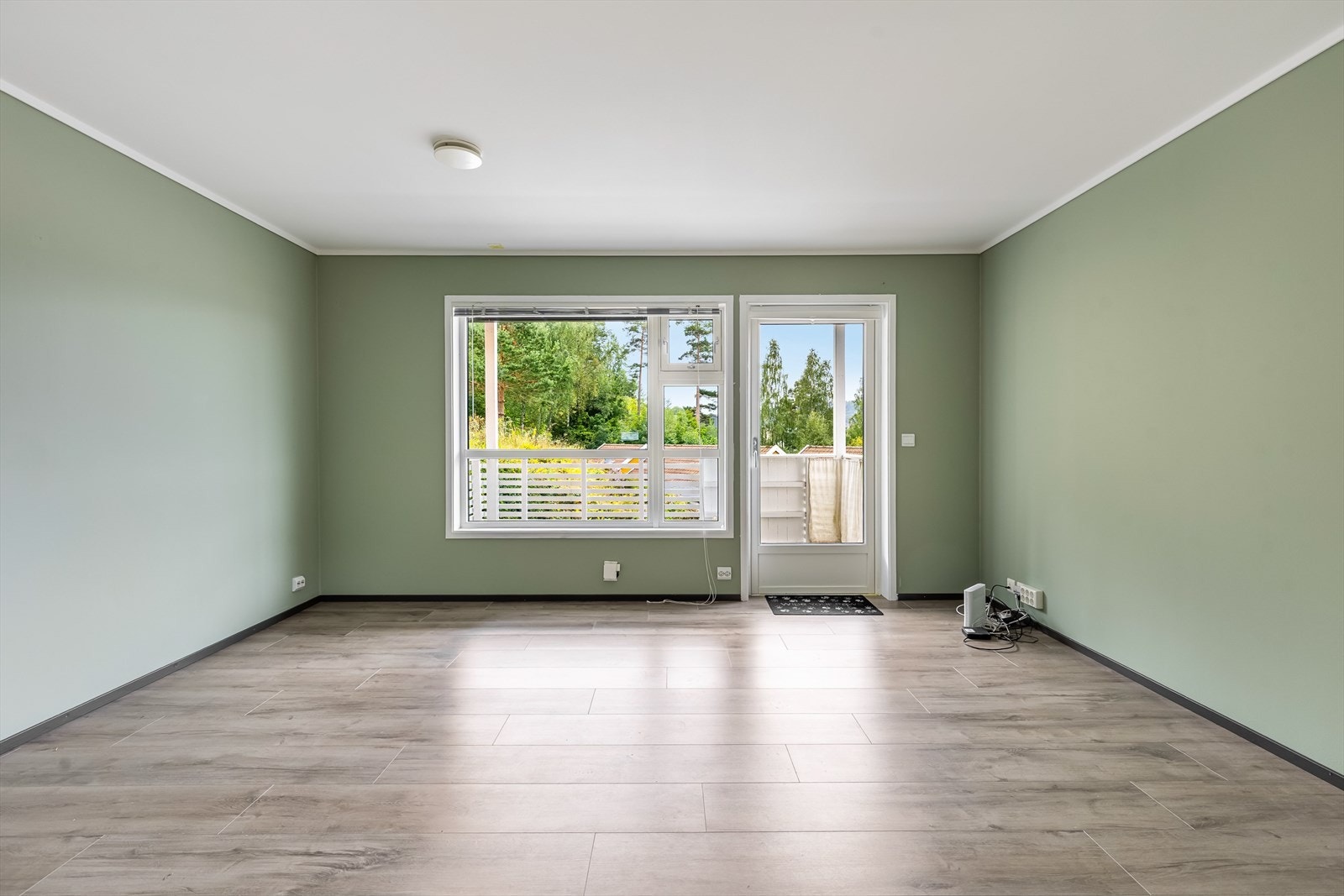 Lys og fin leilighet med godt naturlig lysinnslipp Galleribilde