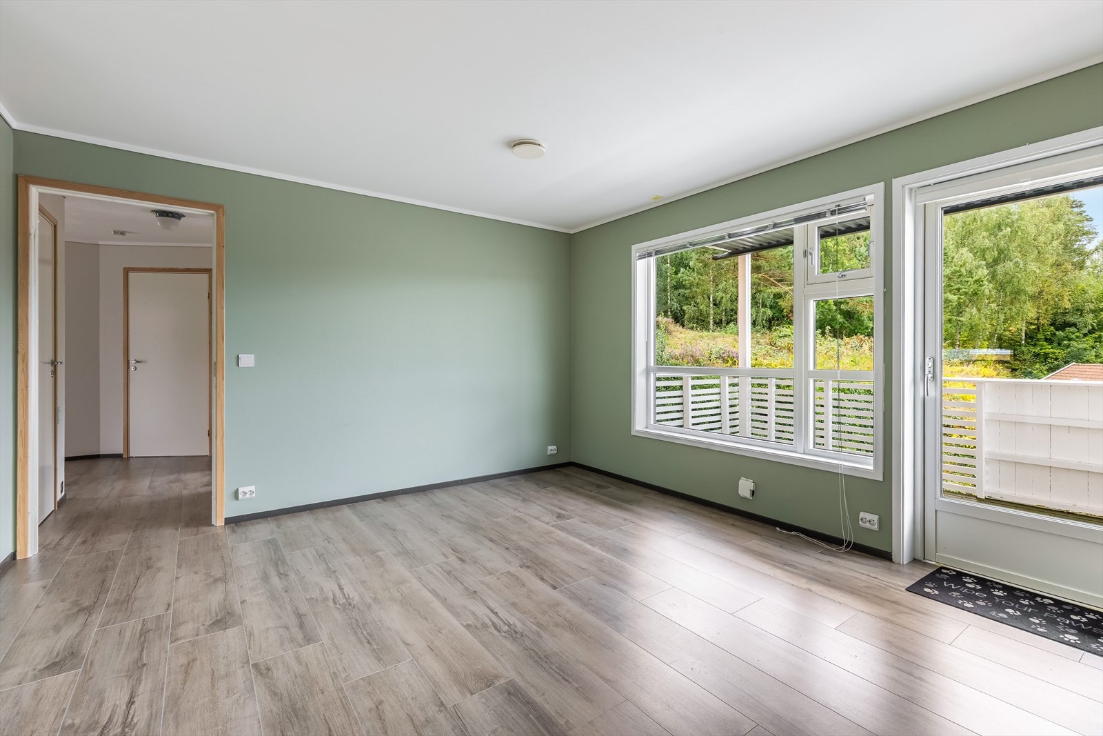 Stuen har direkte utgang til terrasse Galleribilde