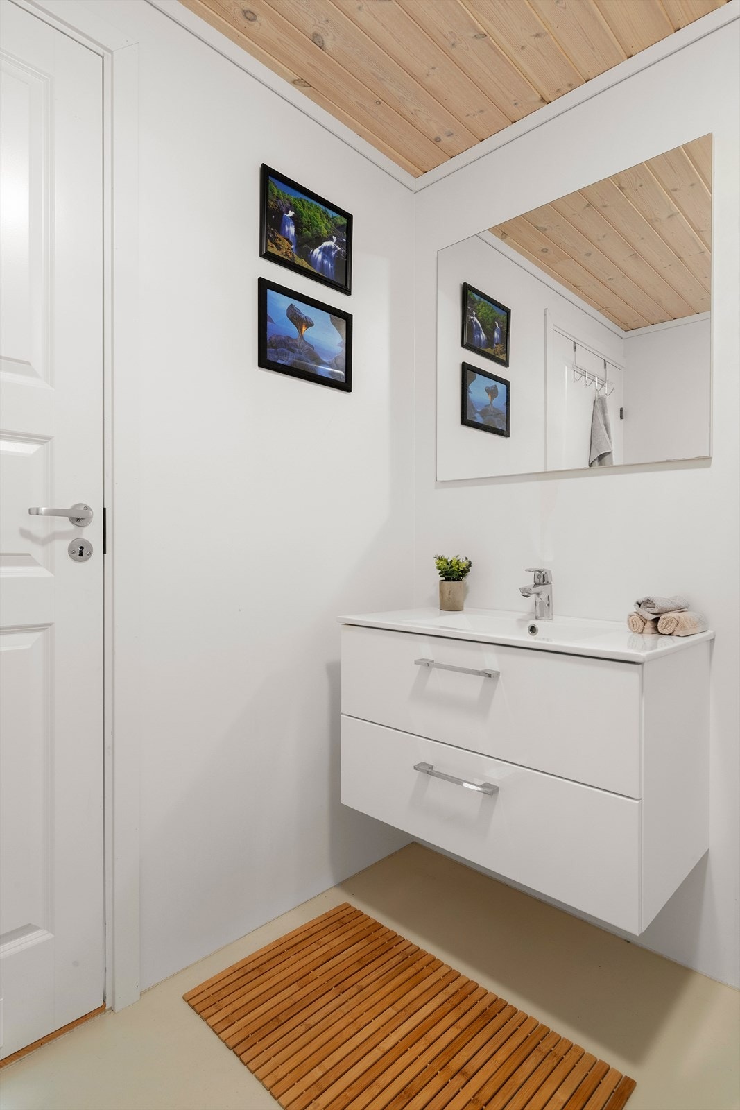 Toalettrom i 2. etasje Galleribilde