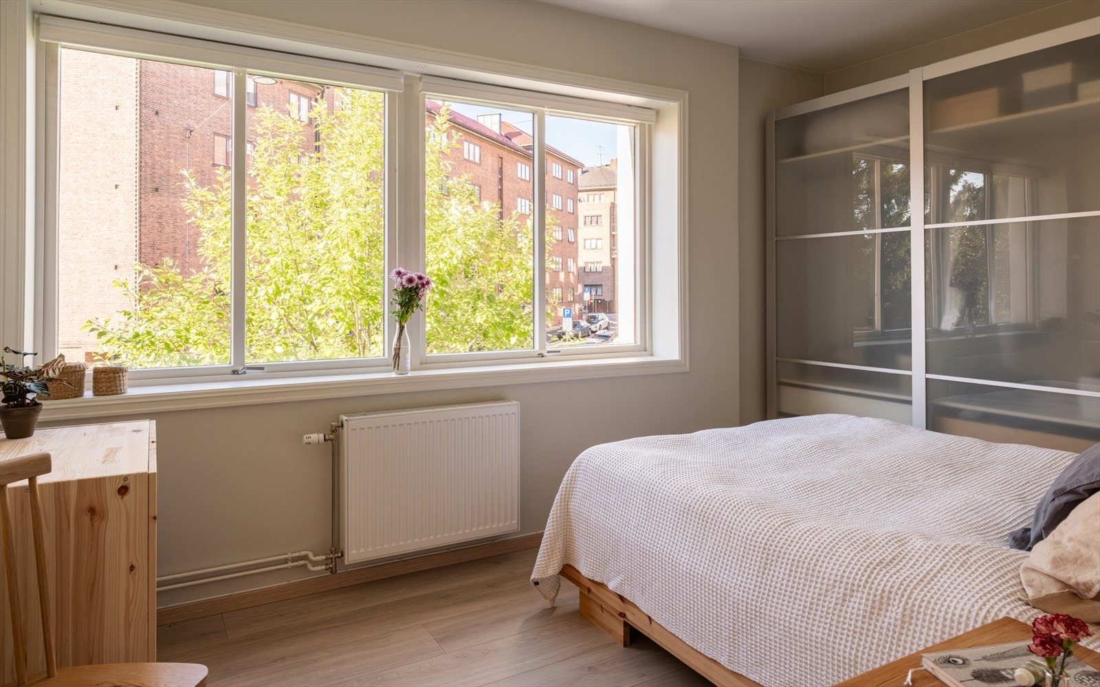 Det er to fine soverom i leiligheten, hvor begge er av god størrelse. Galleribilde