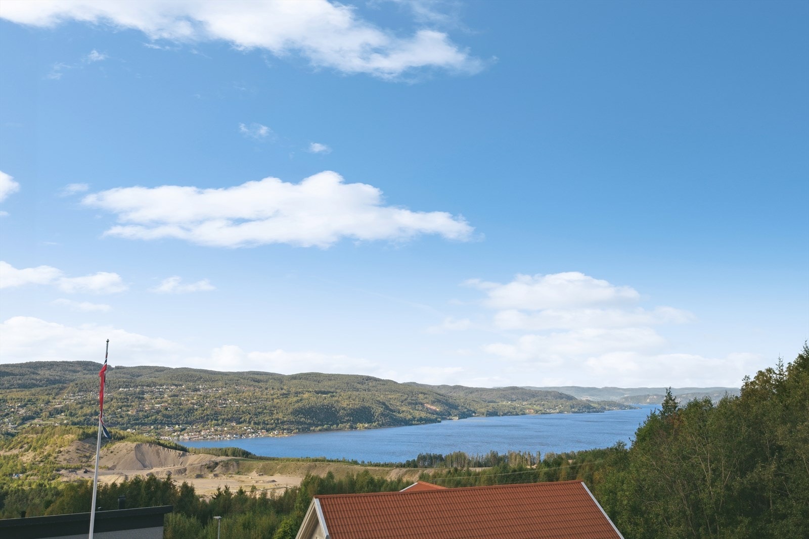 Utsikt over Drammensfjorden Galleribilde