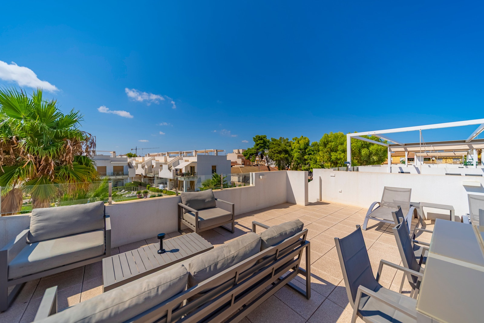 Image 0 Galleribilde