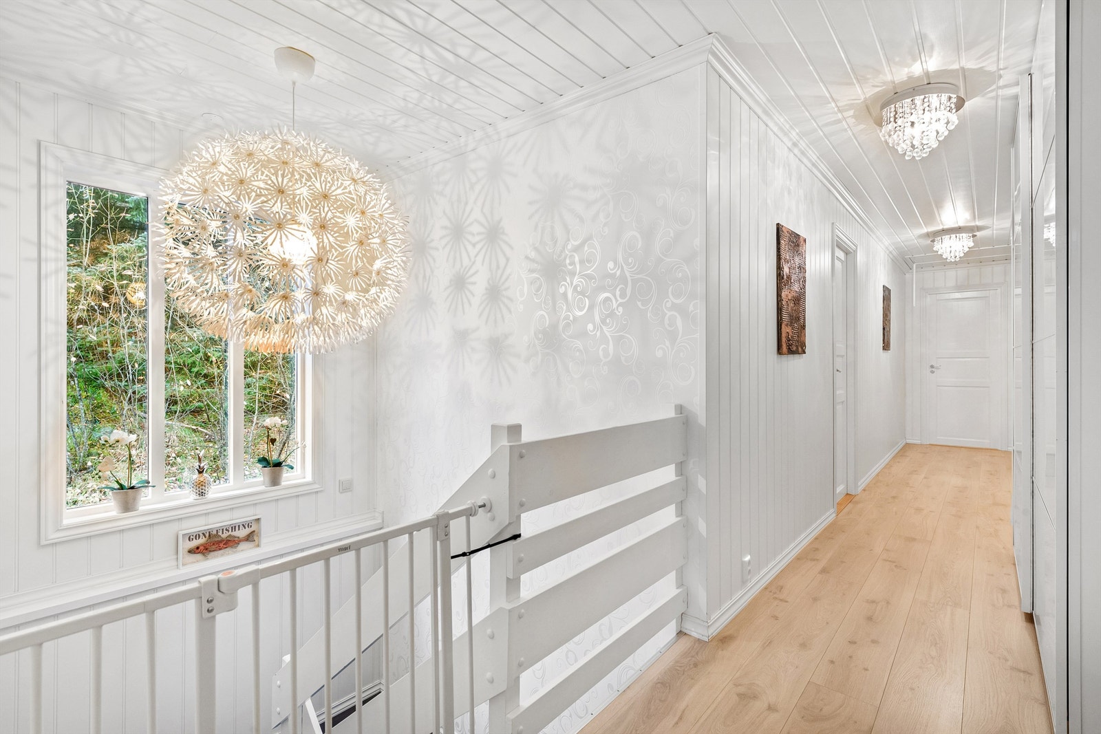 Gang i 1. etasje Galleribilde