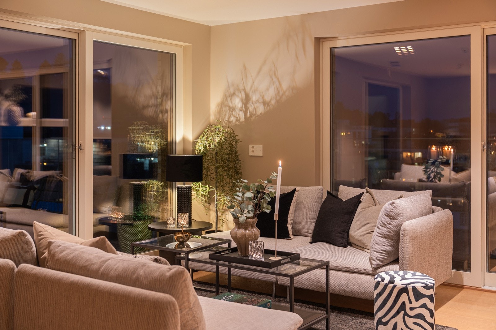 Kveldbilder Galleribilde