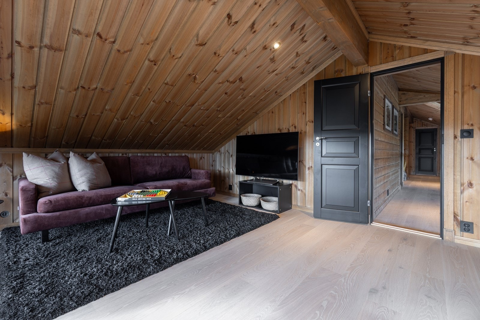 Dagens eiere bruker dette som ekstra stue. Galleribilde