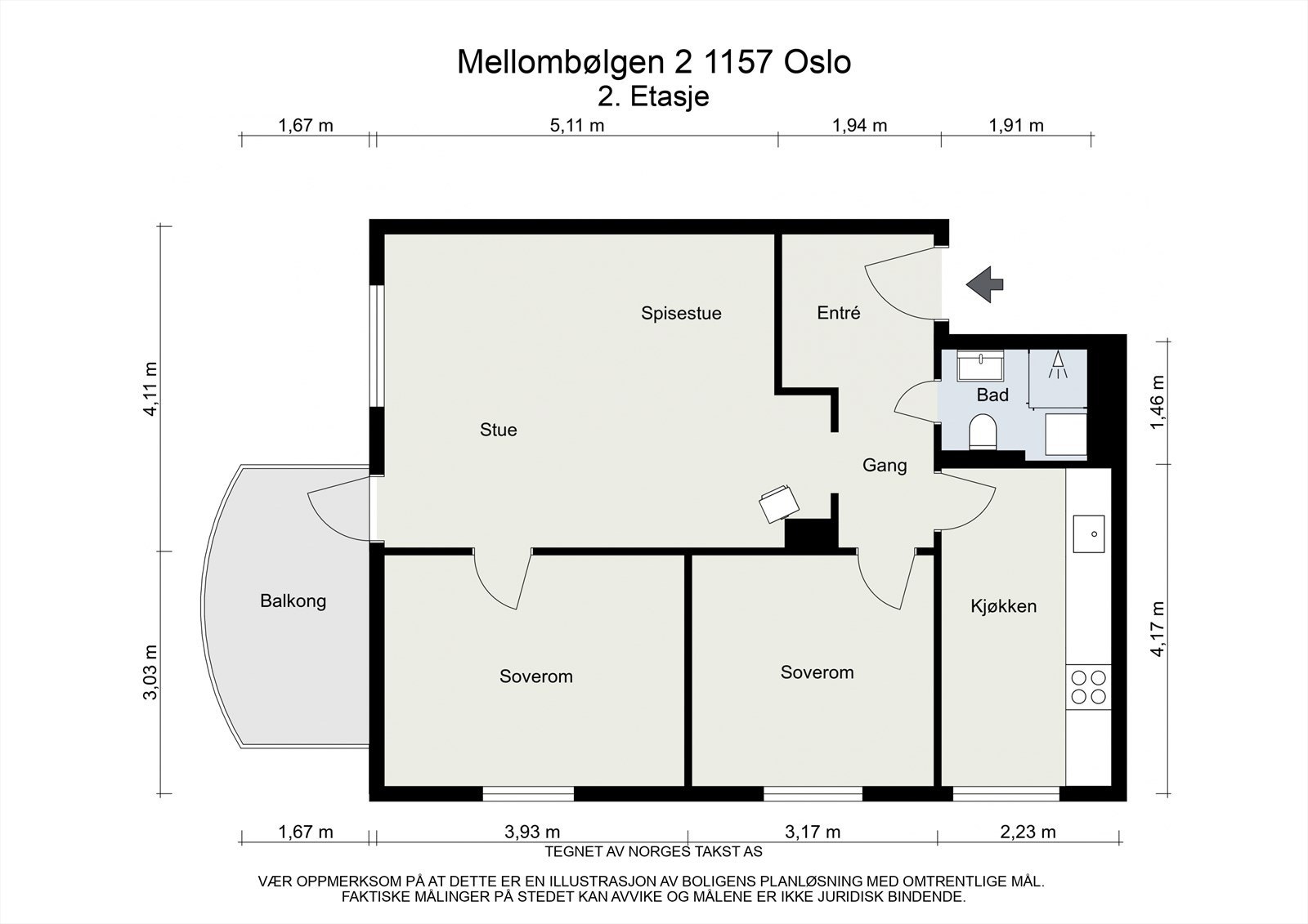 Leiligheten inneholder entré, gang, bad, kjøkken, 2 soverom og spisestue/stue med utgang til balkong. I tillegg disponerer leiligheten bod i 1. etasje, bod i kjeller og bod på loft. Galleribilde