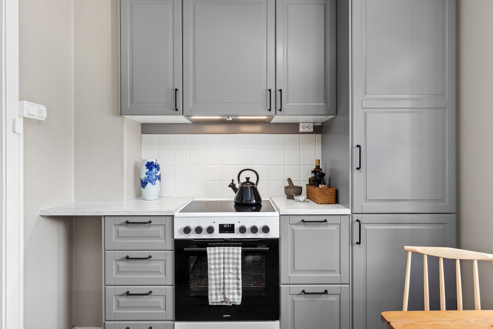 Kjøkkenet ble oppgradert i 2024 og er vurdert til TG0 av takstmann. Galleribilde