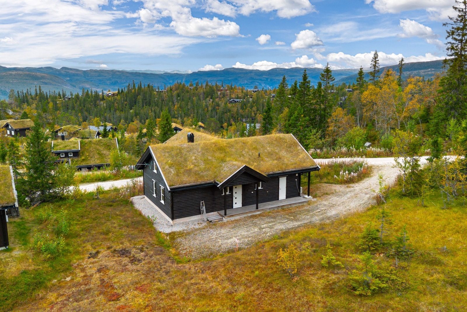 Her er det god plass til flere biler. Galleribilde