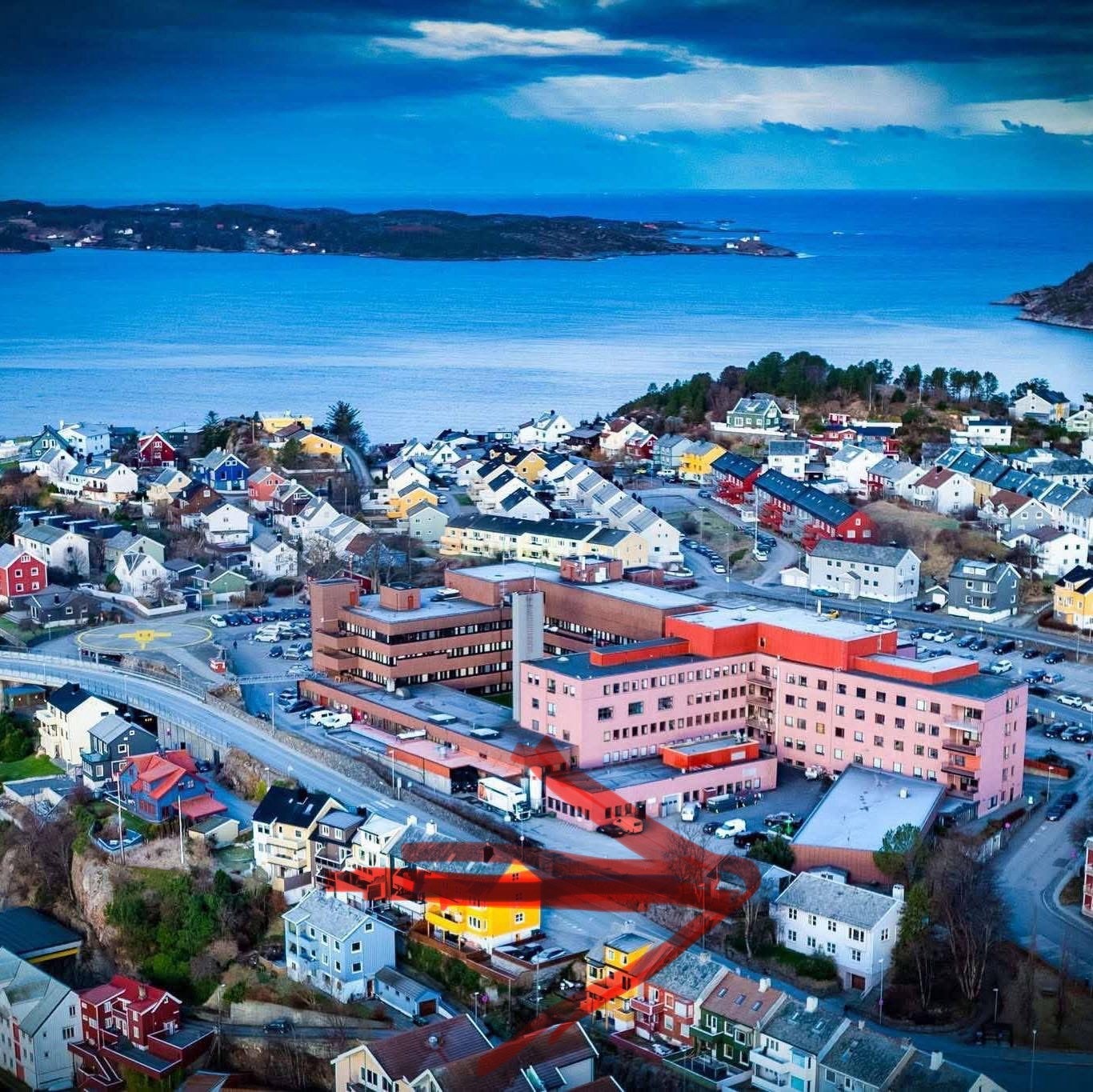 Sentralt beliggende rett ved Kristiansund DMS Galleribilde