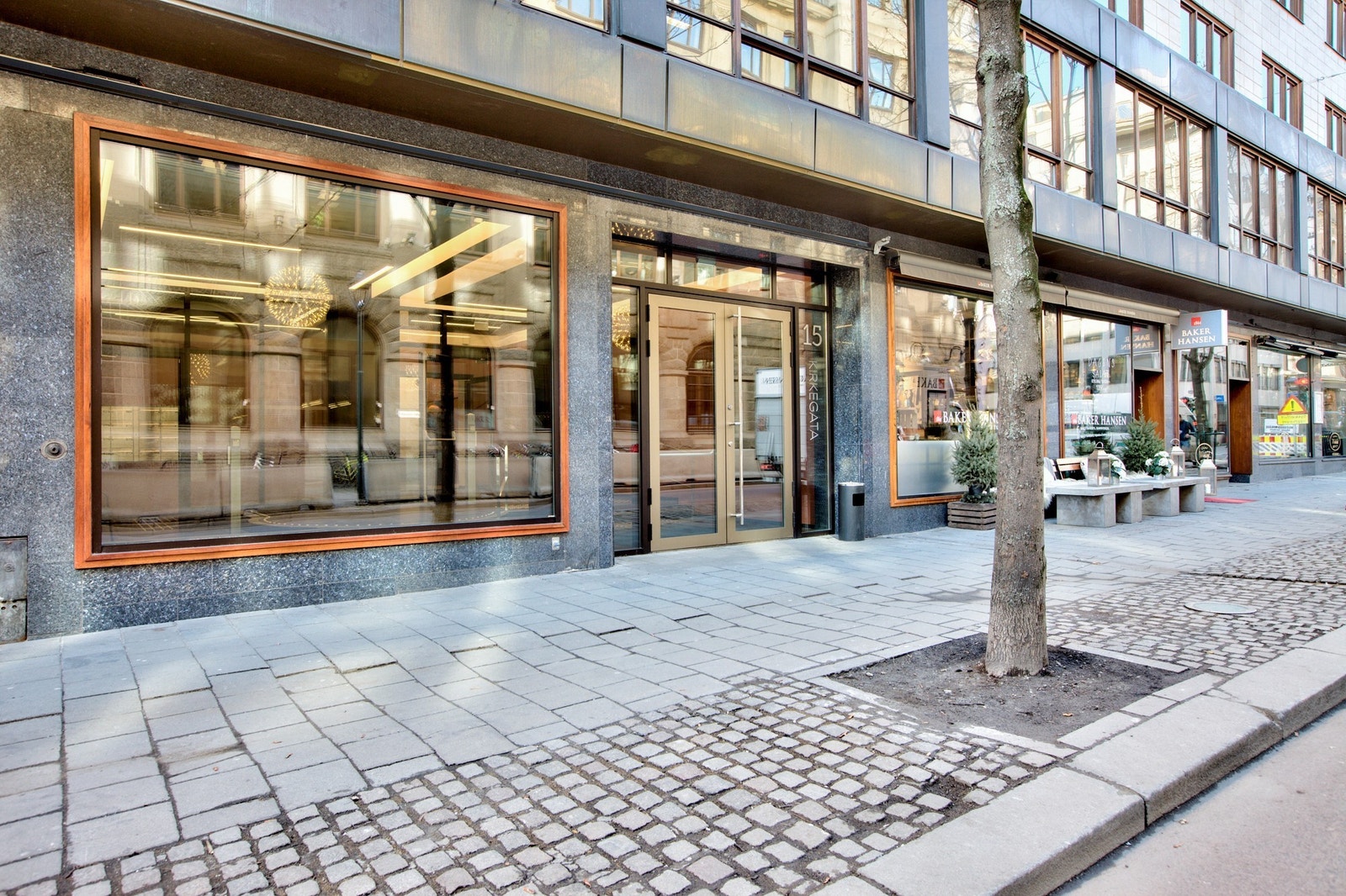 Inngangsparti Galleribilde