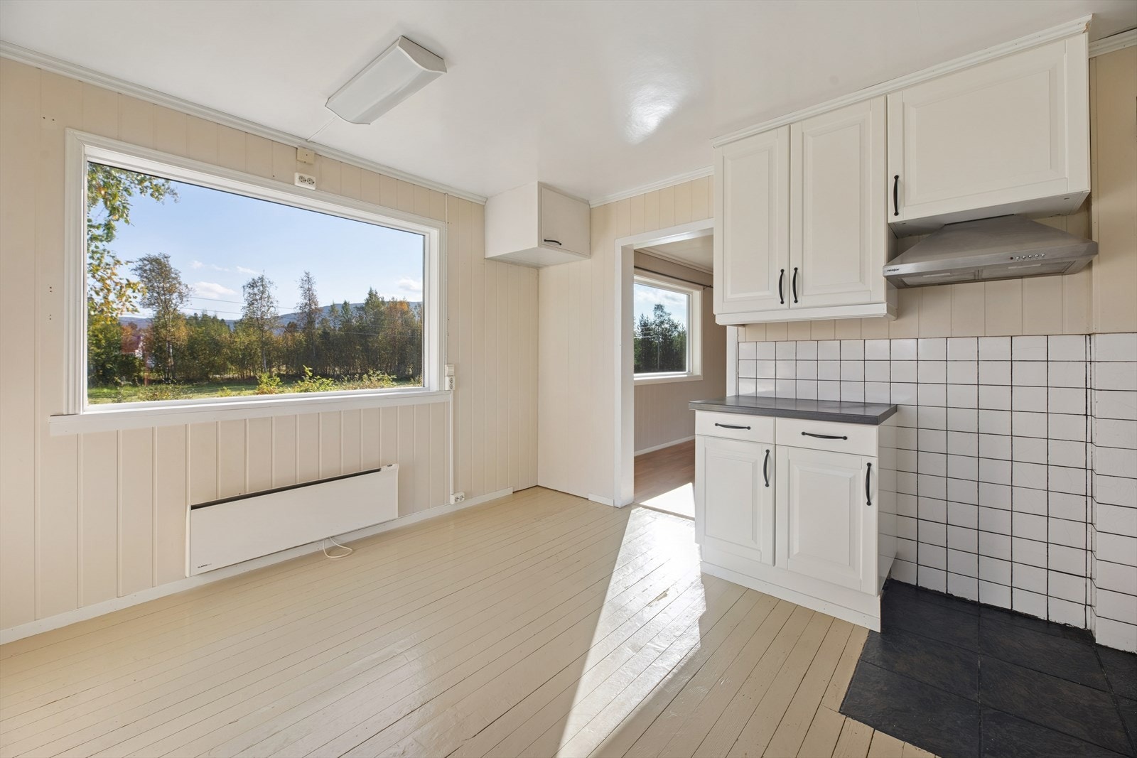 Plass til spisebord. Galleribilde