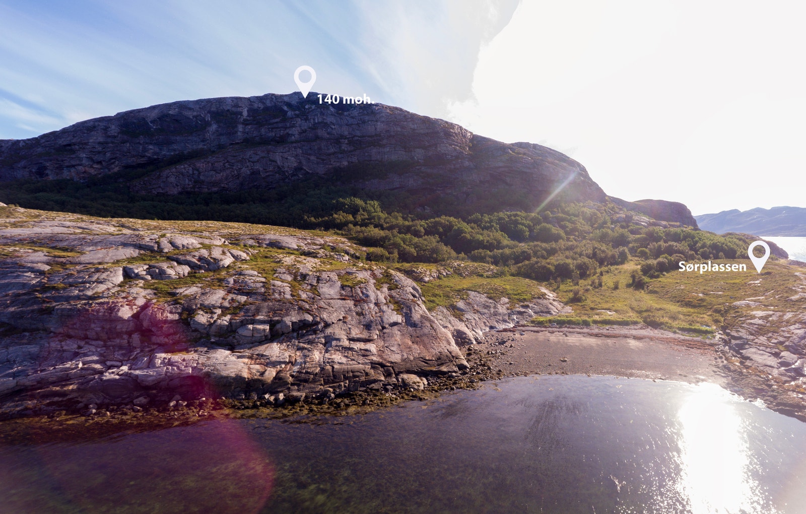 En av flere strender ved Sørplassen på Havsteins vestre del Galleribilde