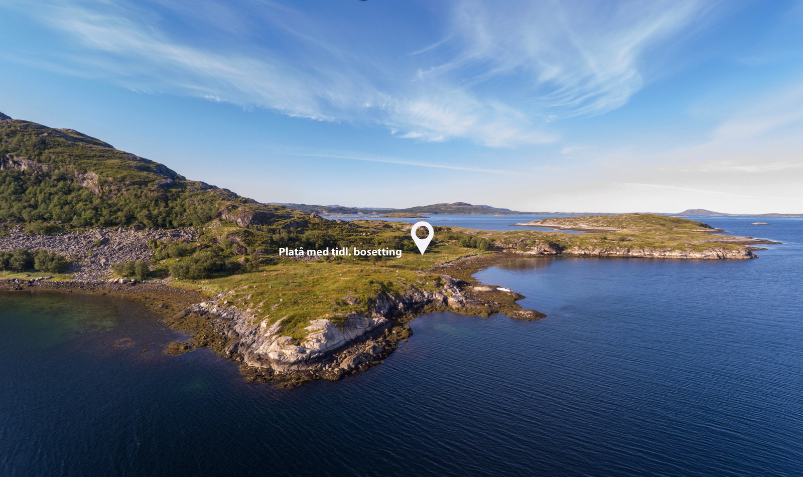 Øya Havstein utgjør hele 871 dekar og byr på en unik kombinasjon av vill natur, og privatliv Galleribilde