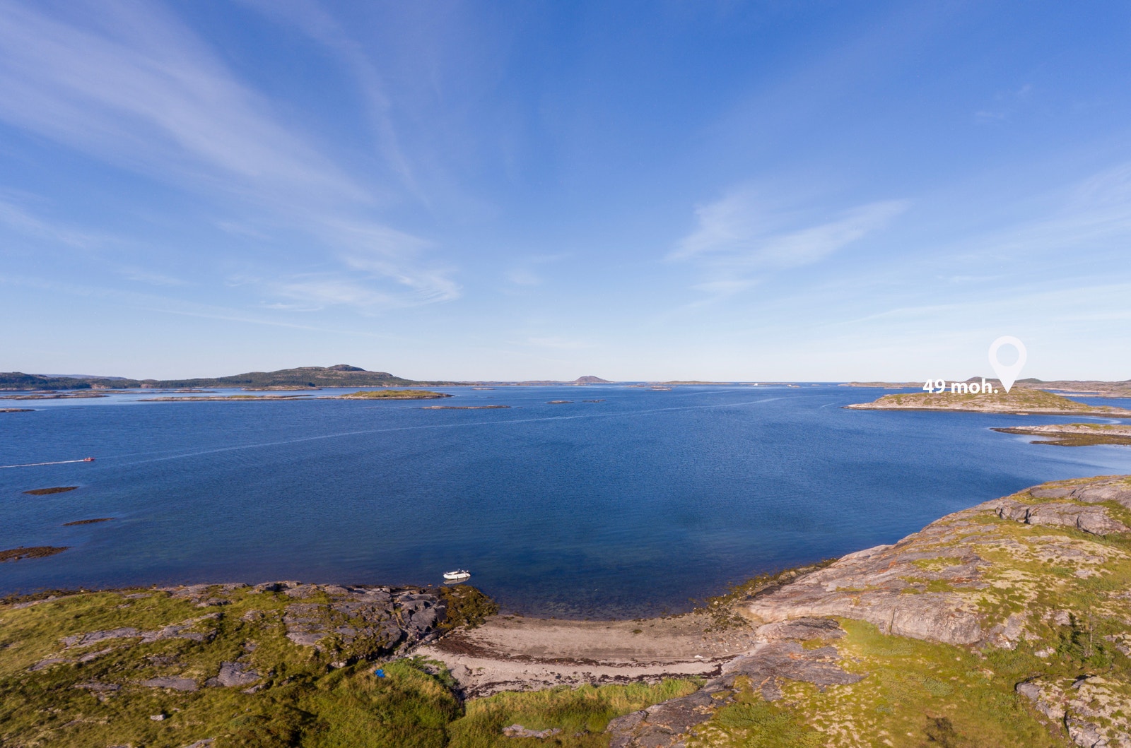 En av flere strender ved Sørplassen på Havsteins vestre del Galleribilde