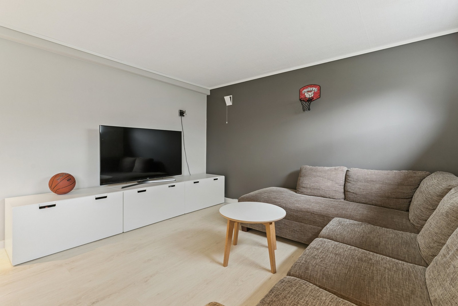 Kjellerstue Galleribilde