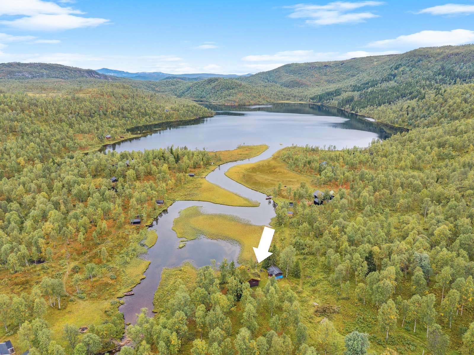 Velkommen til Jarbruvatnet 9 - Presentert av Eiendomsmegler1 Nord-Norge Galleribilde