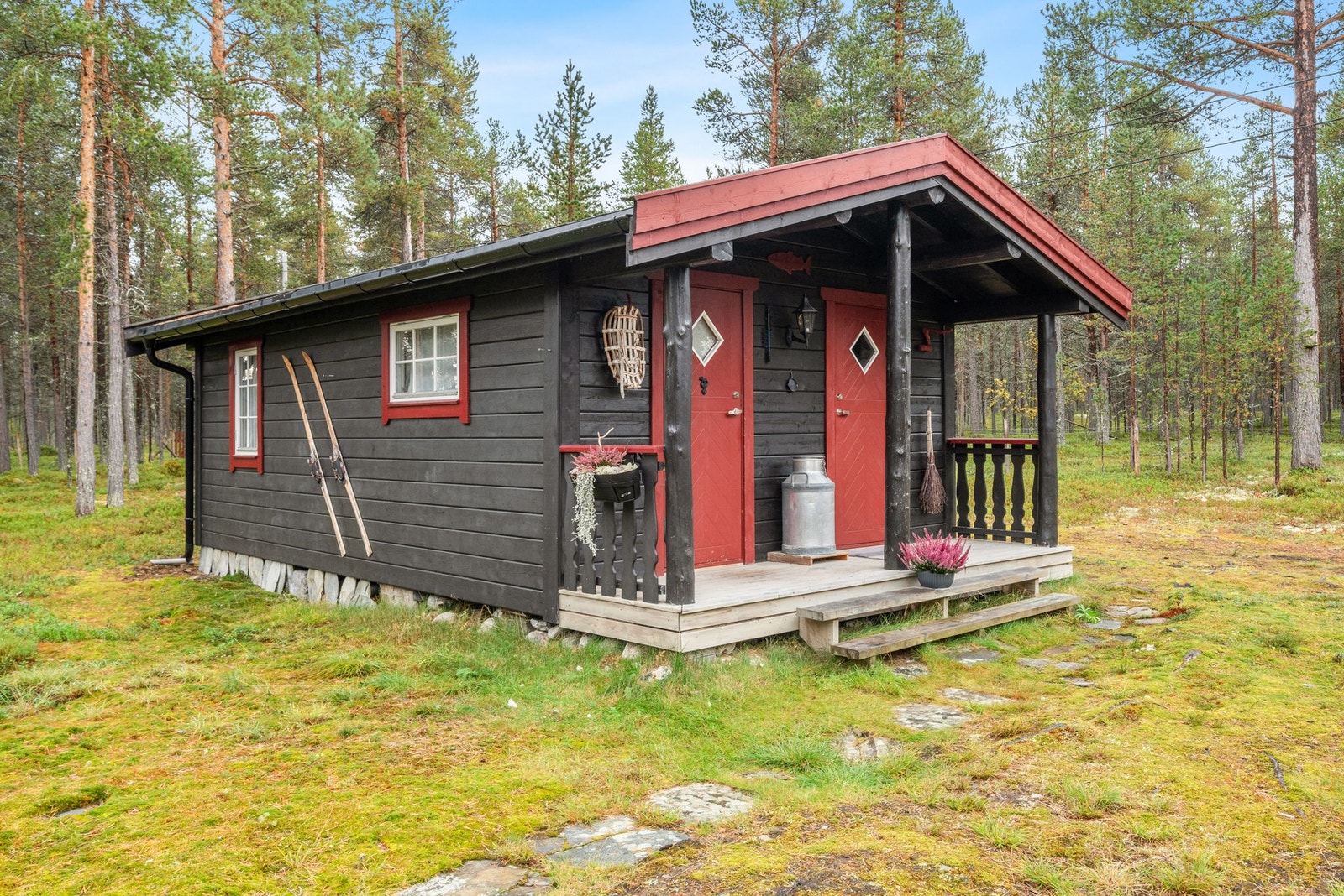 Eiendommen har et flott anneks. Dette ble utvidet og bygget på i 2012. Galleribilde