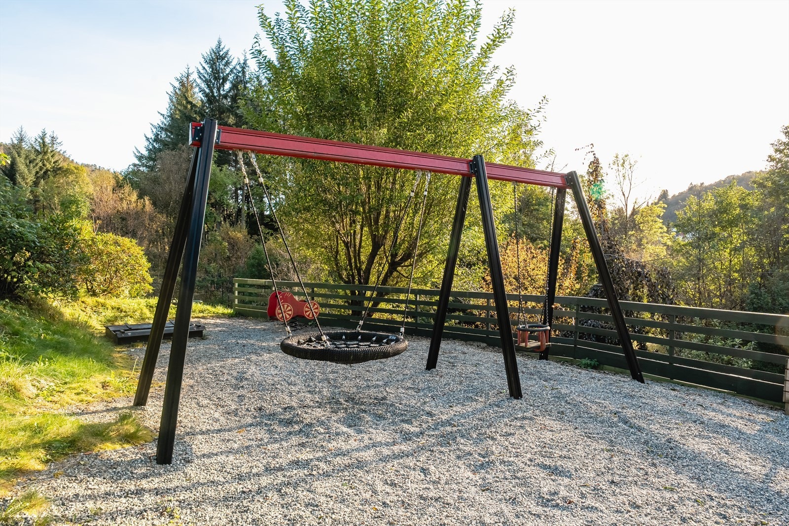 Hyggelig lekeplass på fellesarealet. Galleribilde